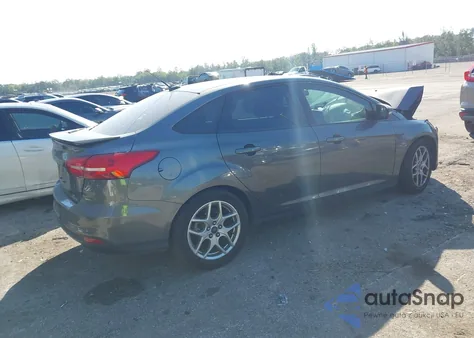 2015 Ford Focus Se z USA, uszkodzony, nr VIN 1FADP3F23FL306243